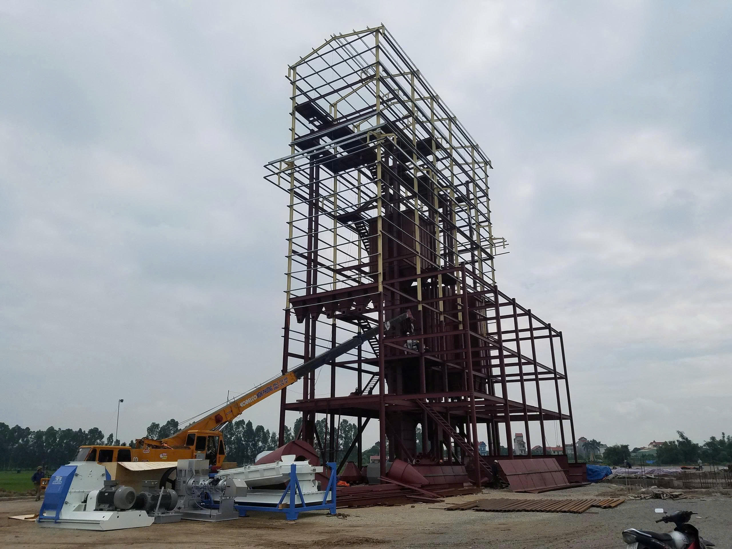 Tín Phát mang đến dịch vụ gia công kết cấu thép đồng bộ cùng quy trình chế tạo máy công nghiệp tiêu chuẩn cao.